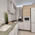 Bungalo Santa Ana